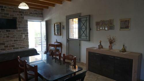 Oasis House - For Relaxing Holidays Near The Beach