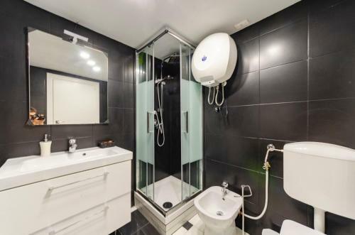 Apartamento Altido Treetop Attic In The Old Genova