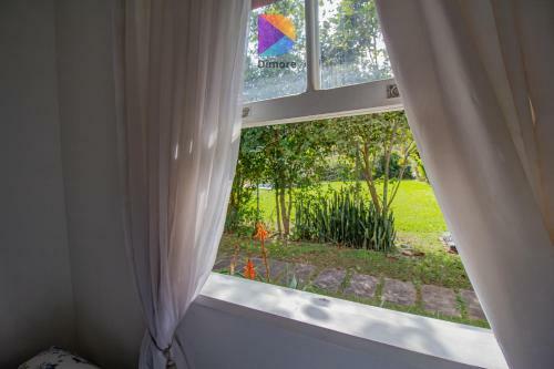 Linda Casa De Veraneio