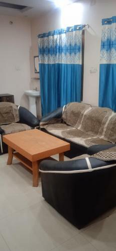 Kutumb- 2 Bedroom Service Apartment.