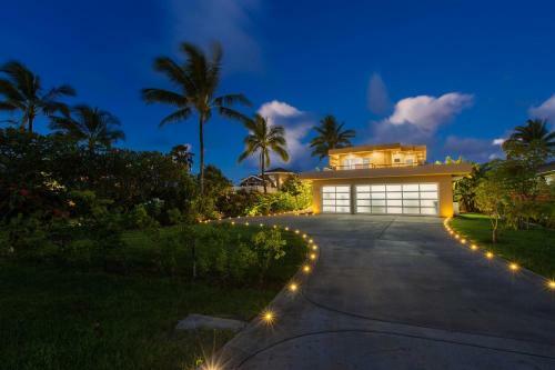 Punahele Point Home
