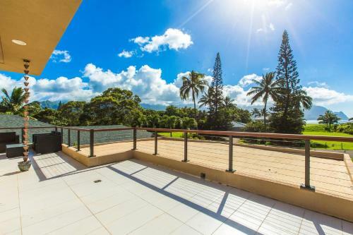 Punahele Point Home