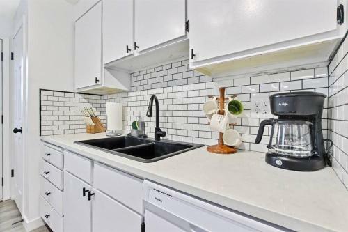 Newly Remodeled Cottage Near Downtown Boise