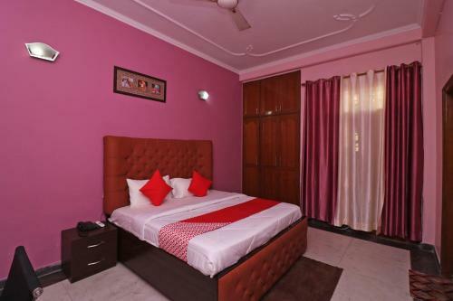 Pop 89577 Hotel The Rock Residency