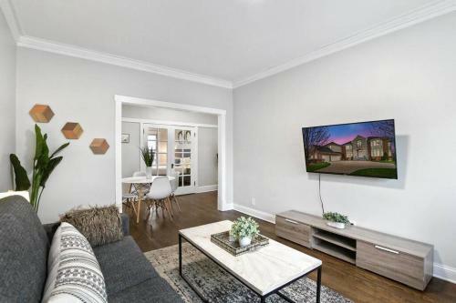 Apartamento Classy 2br Spacious Apt In Ideal Location