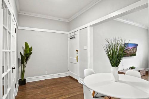 Apartamento Classy 2br Spacious Apt In Ideal Location