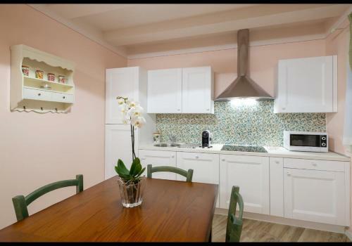 Residenza Dei Piaceri Perduti-rosa