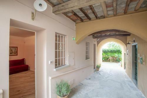 Residenza Dei Piaceri Perduti-rosa