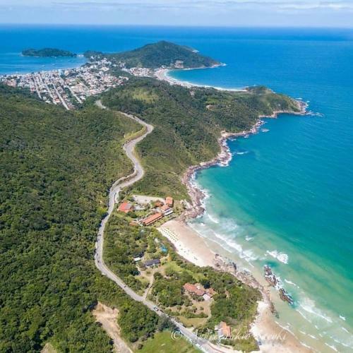Apartamento 150m Da Praia De Mariscal-bombinhas
