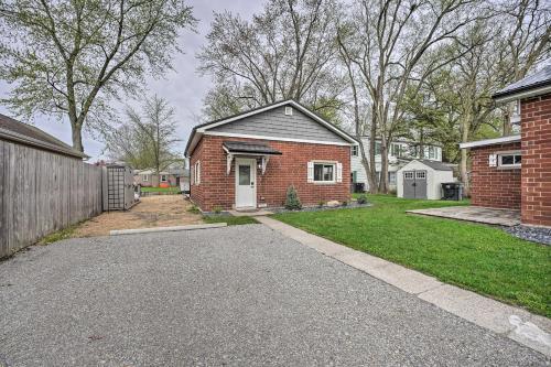 Waterfront Syracuse Home With Patio And Fire Pit!