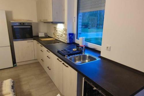 Apartamento Neubau, Moderne Haush�lfte In Hamburg