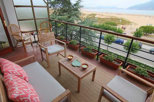 Apartamento Piso Reformado Con Vistas A La Playa De Laredo