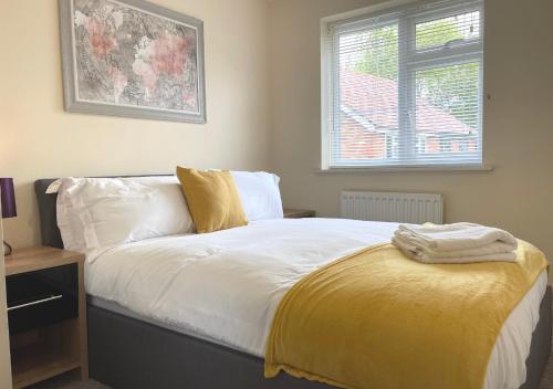 Ashford Holiday Home (sleeps 5)
