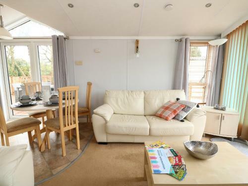 109 Pentney Lakes