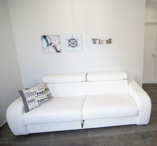 Casa Bamb� Con Piscina A Macari