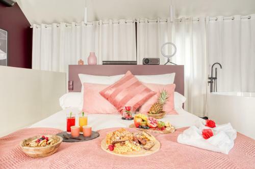 Villa Luxury Collection & Resort�