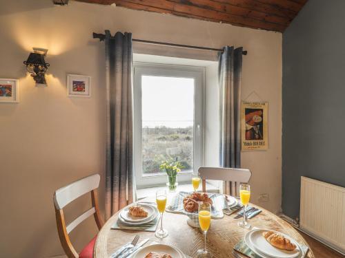 Sea View Apartment At The Colliers Arms, Pwll