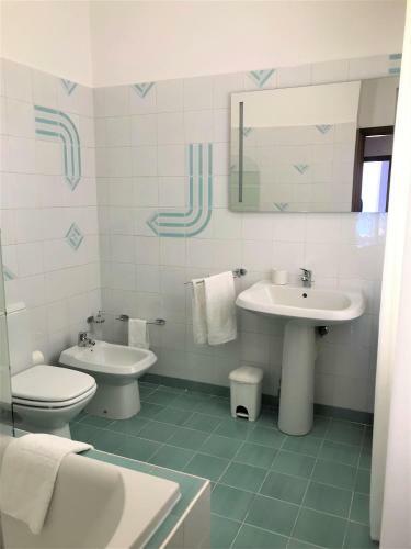 Hostal Vecchia Paradiso - A Un Passo Dal Mare