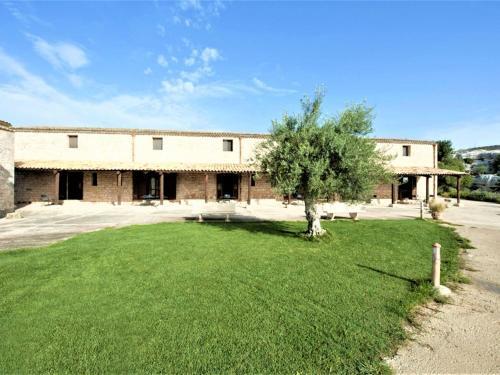 Majestic Holiday Home In Modica With Shared Pool