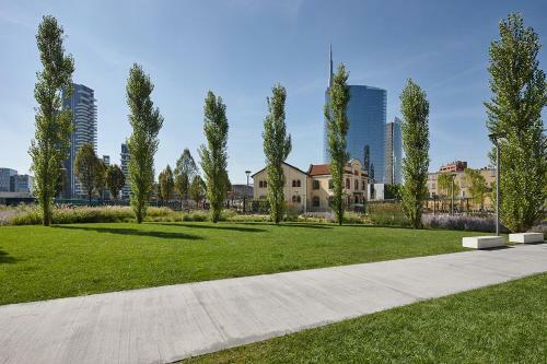 Isola Porta Nuova District Apartment