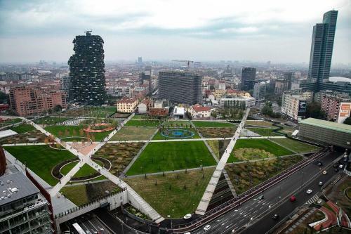 Isola Porta Nuova District Apartment