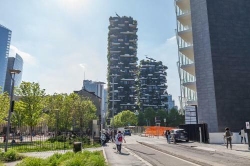 Isola Porta Nuova District Apartment