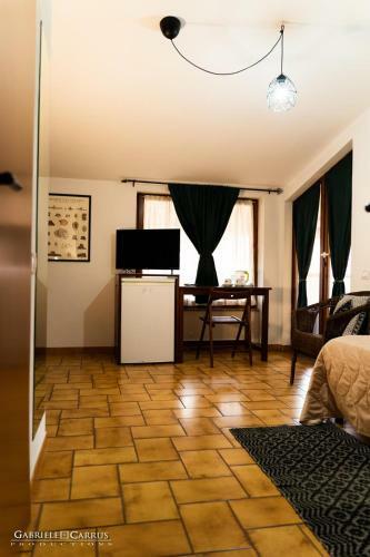 Hostal Murahera Guest House