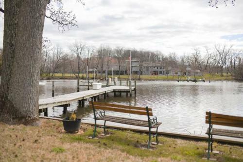 Villa Annapolis Charm Waterfront Amazing Views Chesapeake Bay Getaway - Private Pier!