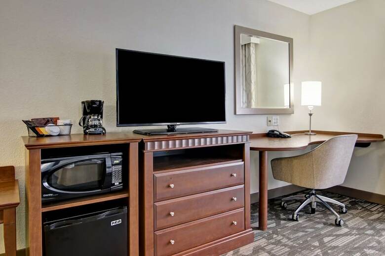 Hotel Hampton Inn & Suites Saint John