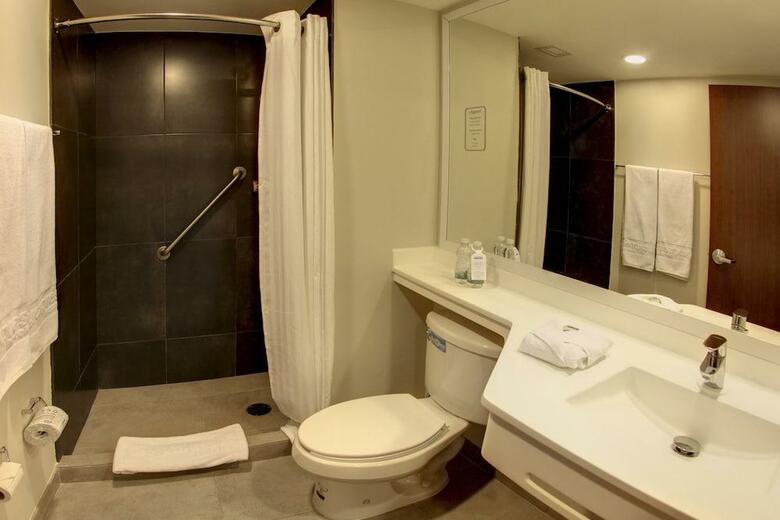 Hotel City Express Irapuato Norte
