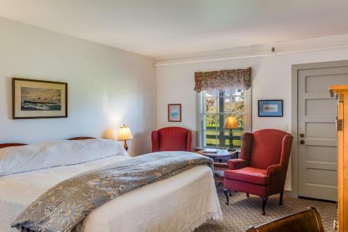 Posada First Colony Inn