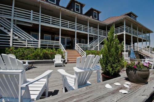 Posada First Colony Inn