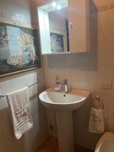 Hostal Little House