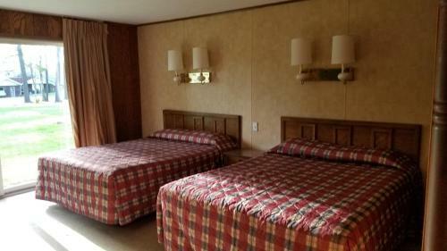 Tri Terrace Motel