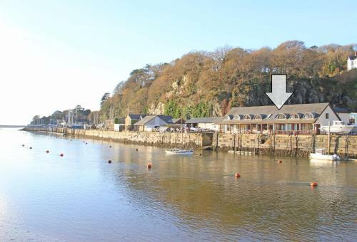 Fisherman Cove, Porthmadog 1112