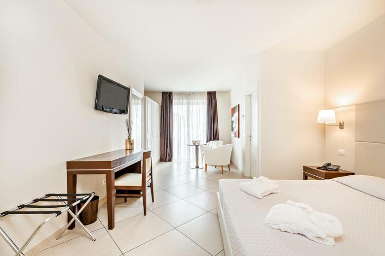 Hotel & Residence Exclusive