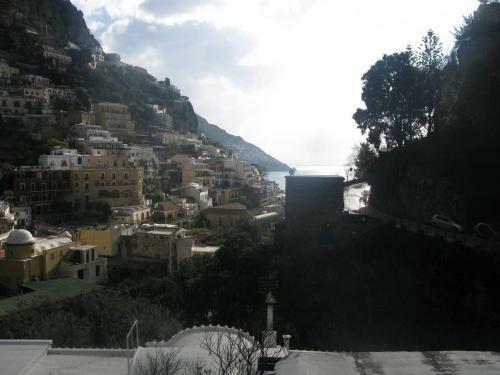 Beautiful 2-bed House In Positano Main Square Area