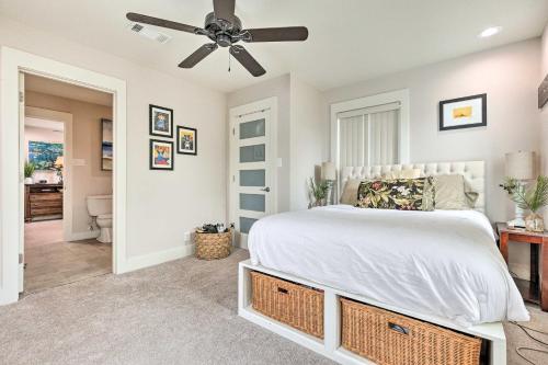 Pet-friendly House, Walk To The Beach And Dtwn!