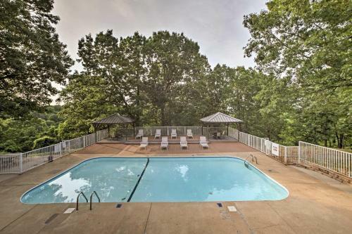 Apartamento Branson West Condo With Balcony And Mod Interior!