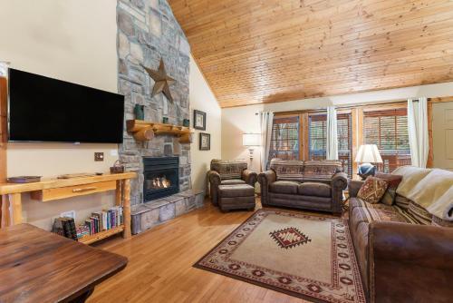 The Lodge On The Creek