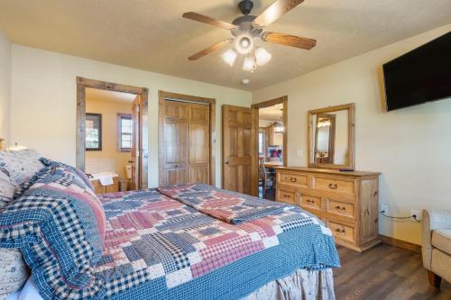 Fox Hollow Family Lodge