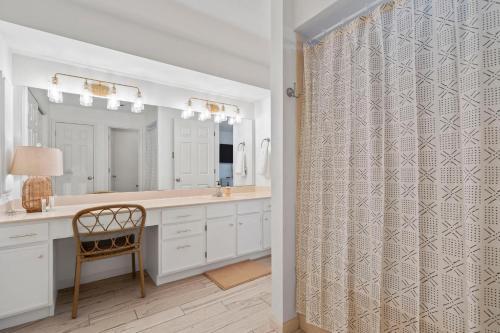 Foothills Walk-in Unit