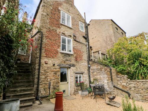 17 Millgate