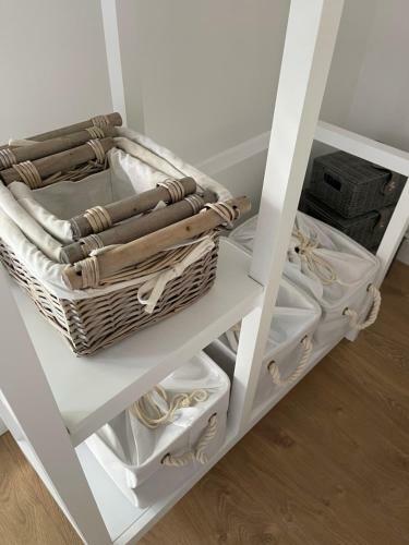 Hostal Debussys Guest House