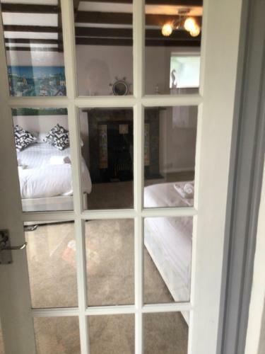 Villa Mayfield 5