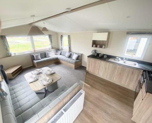 Cw77 St Osyth Beach Holiday Park