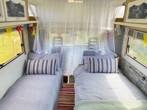 Lily Cosy Campervan With Sea Views & Amazing Sunrises