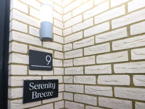 9 Breakwater Way