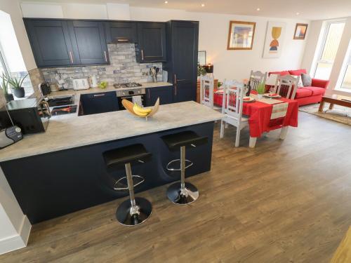 9 Breakwater Way