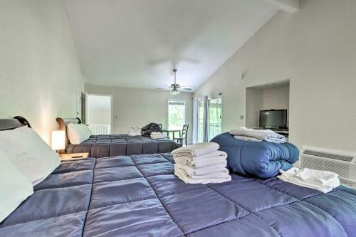 Osage Beach Home With Resort-style Amenities!